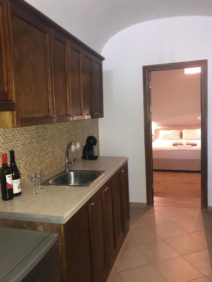 Amaryllis Suites Santorini Fira  Zewnętrze zdjęcie